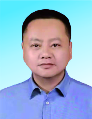 张   强