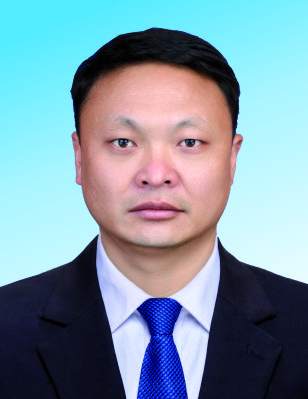 杨波