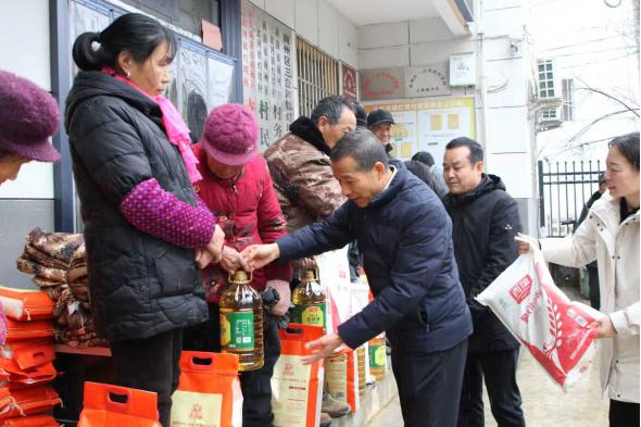 区政协开展2026年春节前慰问活动