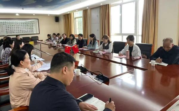 商州区政协城市建设管理委员工作室开展校园体育建设专题调研